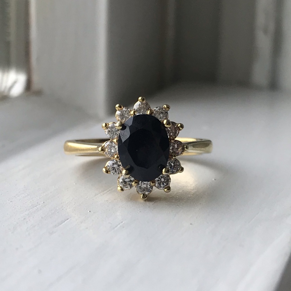 Black Stone Oval Ring with Halo Size 7 - Picture 9 of 14